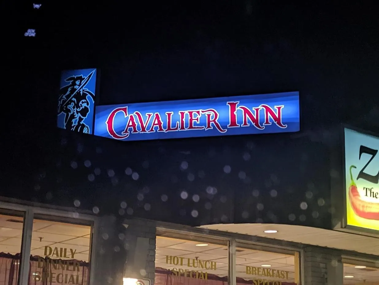 The Cavalier Inn Winnipeg Hotel